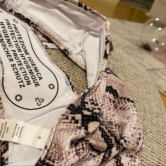 Snack skin bandeau high waist bottom bikini set - Picture 6 of 6